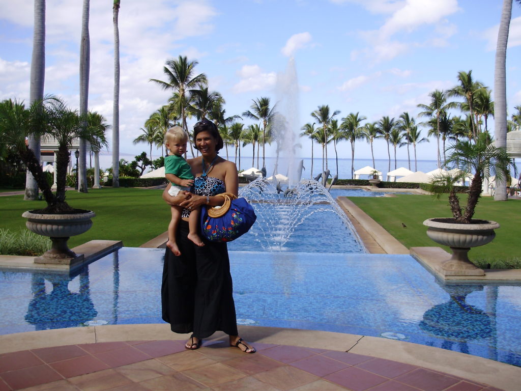 3 Reasons Why You Should Be Traveling the World - Maui 2009 3 Reasons Why You Should Be Traveling the World - Maui 2009